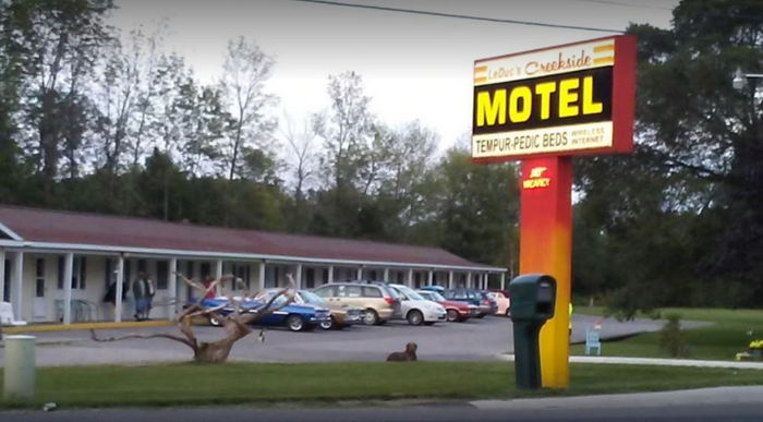 LeDucs Creekside Motel - Web Listing (newer photo)